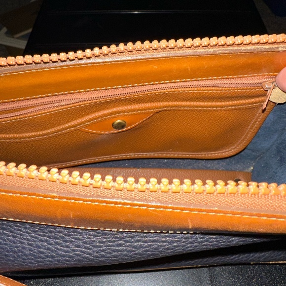 Vintage Dooney & Bourke Navy Pebbled Leather & Brown Crossbody Purse USA - Picture 6 of 10